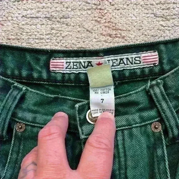 Zena Button fly Green Jeans - Picture 5 of 6